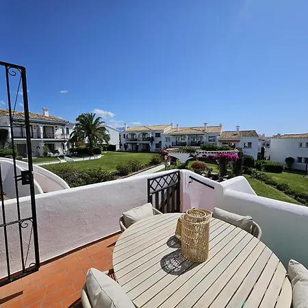 Appartement El Paraiso Tussen Marbella & Estepona Benahavis
